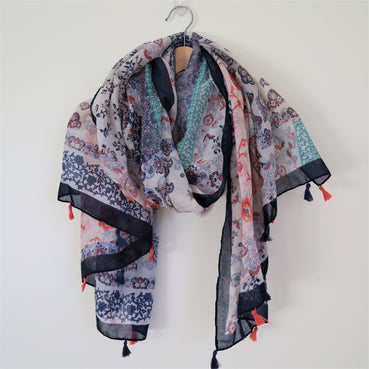 Scarf Folksy